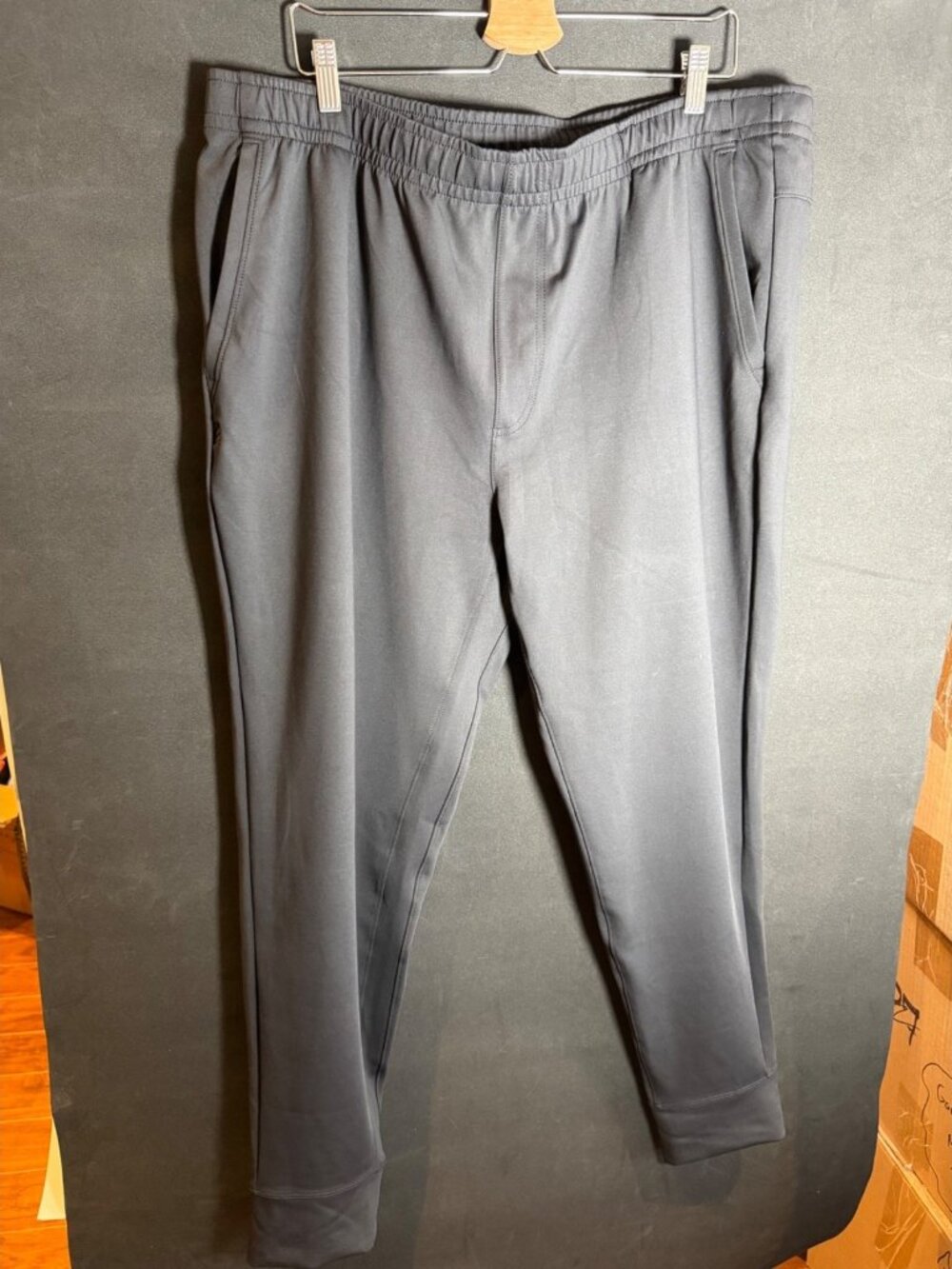 Rhone Men's 2XL Black Lightweight Nylon Drawstring Sweatpants Joggers NWOT